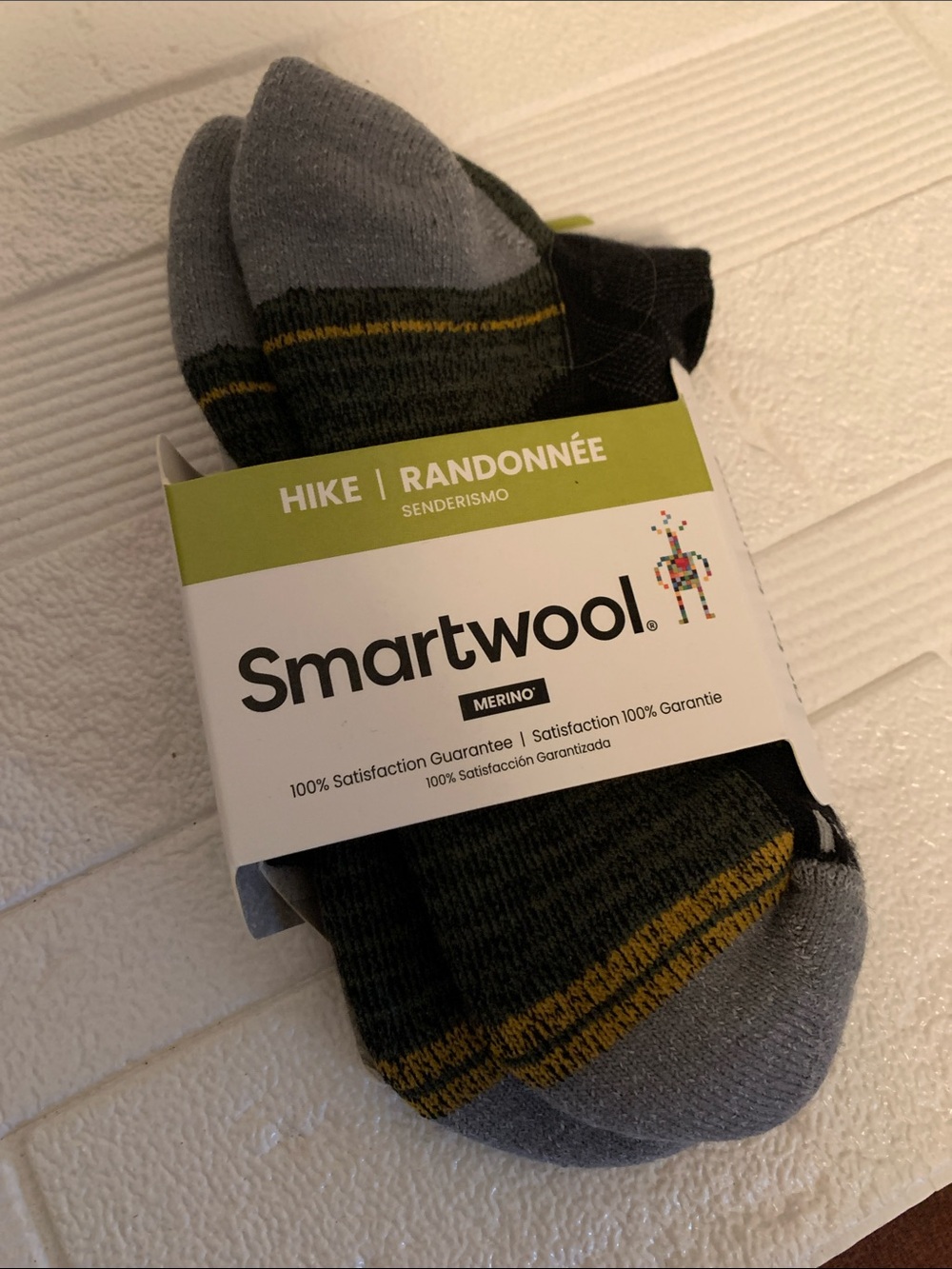 Smartwool Men's Hike Low-Cut Athletic Socks - Gray with Yellow Stripe